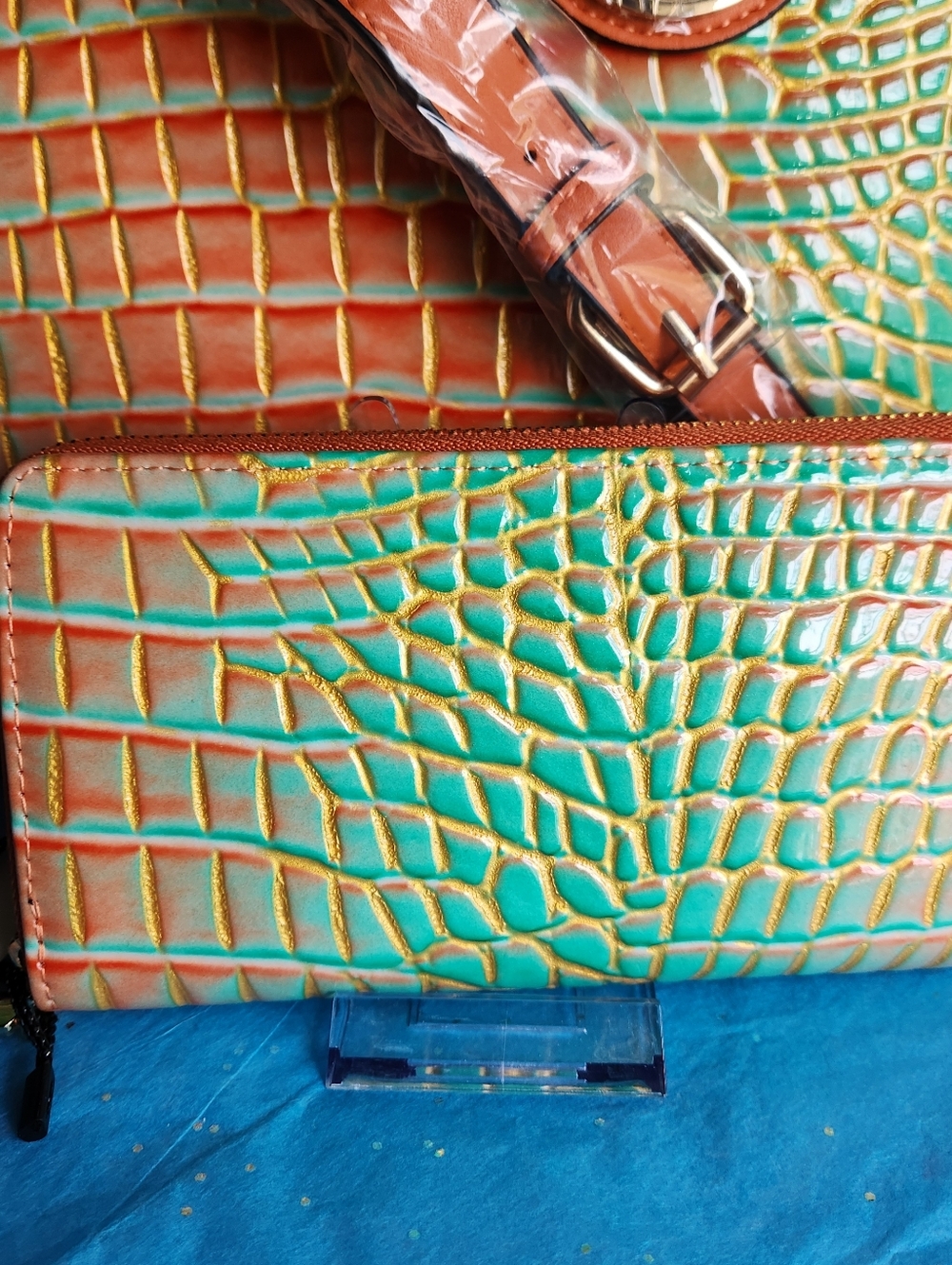 Multi Color Croc Satchel/Wallet 3 pc Set, NWT - Picture 4 of 12